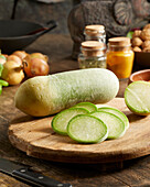 Round Luffa, Loofah, Luffa aegyptiaca, Nenwa, Sponge gourd