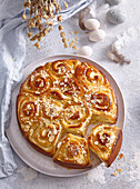 Apple roll cake