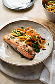 Salmon with mango salad