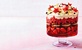 Rosé watermelon trifle with ginger cookies