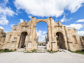 The inner entrance to the Oval Plaza, believed to have been founded in 331 BC by Alexander the Great, Jerash, Jordan, Middle East\n