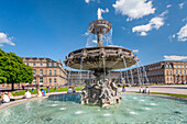 Fountain at Schlossplatz Square and Neues Schloss (New Palace), Stuttgart, Baden-Wurttemberg, Germany, Europe\n