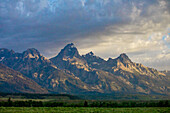 Grand Teton National Park mountains, Jackson, Wyoming, United States of America, North America\n