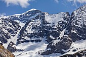 Spanien, Gemeinschaft Aragonien, Provinz Huesca, Torla, Gipfel Mont Perdu 3355 m, Nationalpark Ordesa und Monte Perdido, UNESCO-Welterbe