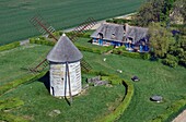 Frankreich, Eure, Hauville, die Windmühle (Luftaufnahme)