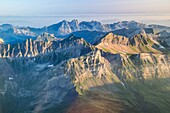 Frankreich, Haute Savoie, Aravis-Massiv (Luftaufnahme)