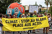 Frankreich, Var, Nizza, Hunderte von Menschen demonstrieren, um die Klimakrise während des Marsches für das Klima von Samstag, 21. September 2019 anzuprangern