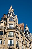 France, Paris, 132 rue de Courcelles, Art Nouveau building\n