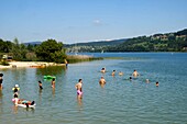 France, Doubs, Saint Point Lac, Saint Point lake, bathing in summer\n