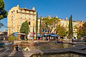 France, Bouches du Rhone, Marseille, the Cours Julien fountain\n