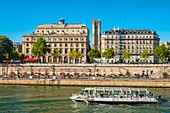 France, Paris, area listed as World Heritage by UNESCO, Paris Beach 2019, Quai de Gesvres\n