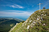 Frankreich, Haute Savoie, Massiv des Geoparks Chablais, Thollon les Memises, Fahrt zum Gipfel des Memises