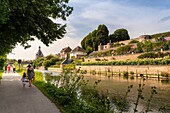 France, Somme, Valley of the Somme, Long, The banks of the Somme and the castle of Long\n