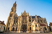 Frankreich, Oise, Senlis, Kathedrale Notre Dame von Senlis