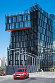 France, Paris, Clichy-Batignolles eco-district, Bastion street, Twist building by the architect Odile Decq\n