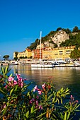 Frankreich, Alpes Maritimes, Nizza, von der UNESCO zum Weltkulturerbe erklärt, der alte Hafen oder Port Lympia