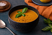 Ayurvedic cream of carrot soup with aniseed and cinnamon