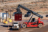 Uranium mill cleanup, Utah, USA