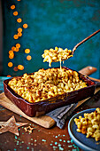 Mac and cheese with crispy breadcrumbs