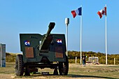 France,Calvados,Courseulles sur Mer,Juno Beach Centre,museum dedicated to Canada's role during the Second World War,Ordnance QF 25-pounder cannon