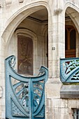 France,Meurthe et Moselle,Nancy,detail of the door of Biet apartment building in Art Nouveau style by Georges Biet (1901-1902) in Commanderie street