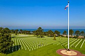 Frankreich,Calvados,Colleville sur Mer,Strand der Landung in der Normandie,Amerikanischer Friedhof und Gedenkstätte in der Normandie,Omaha Beach im Hintergrund