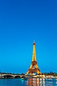 Frankreich,Paris,von der UNESCO zum Weltkulturerbe ernanntes Gebiet,Seine-Ufer,Eiffelturm (© SETE Bideau)