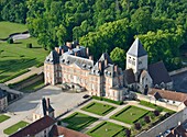 Frankreich,Marne,Montmirail,Burg von Montmirail (Luftaufnahme)
