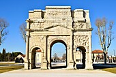 Frankreich,Vaucluse,Orange Avenue Marechal de Lattre Tassiny,Arc de Triomphe,historisches Denkmal