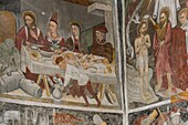 Frankreich,Savoie,Haute Maurienne,Bessans,Innenfresken der Kapelle Saint Anthony aus dem 15. Jahrhundert,Hochzeit von Kana und Taufe Christi