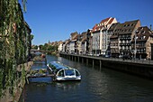France,Bas Rhin,Strasbourg,L'Ill and the Quai des Bateliers