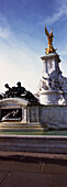 Uk,England,Außerhalb des Buckingham Palace,London,1911 fertiggestellt,Panoramaaufnahme des Victoria Monuments oder Memorials