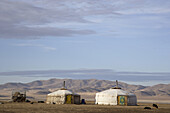 Gers und Steppe bei Karkhorin,Mongolei