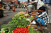 Fruit and veg for sale on street next to New Market near Sudder Street,a popular backpacker budget accommodation district of Calcutta / Kolkata,the capital of West Bengal State,India,Asia.