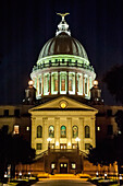 USA,Mississippi,Mississippi State Capitol at night,Jackson