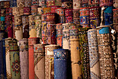 Marokko,Marrakech,Traditionelle Teppiche zu verkaufen