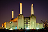 Vereinigtes Königreich,England,Battersea Power Station bei Nacht,London