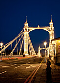 UK,England,Albert Bridge bei Nacht,London