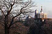 Wintermorgen im Greenwich Park mit königlichem Observatorium, Greenwich, London, England, Großbritannien