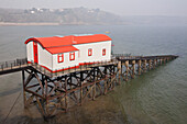 Alte Rettungsbootstation, Tenby, Pembrokeshire Coast Path, Wales, Vereinigtes Königreich