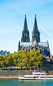 Kölner Dom über dem Rhein,Köln,Nordrhein-Westfalen,Deutschland