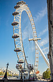 London Eye zur morgendlichen Hauptverkehrszeit während der nationalen Abriegelung, Covid-19 Weltpandemie, London, England