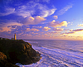 North Head Lighthouse bei Sonnenuntergang im Cape Disappointment State Park,Washington,Vereinigte Staaten von Amerika