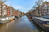 Canal scene,Brouwersgracht in Amsterdam,Amsterdam,North Holland,Netherlands