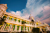 Einstiger Palast des Maharadschas von Mysore, Indien, jetzt ein Hotel, Mysore, Rajasthan, Indien