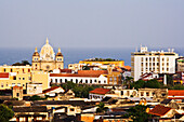 Iglesia de San Pedro Claver und Dächer,Cartagena,Kolumbien