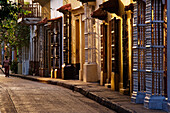Straßenszene in der Altstadt, Cartagena, Kolumbien