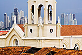 Glockenturm der Iglesia de San Francisco, Casco Viejo, Panama-Stadt, Panama