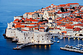 Die Altstadt von Dubrovnik in der Morgendämmerung, Kroatien