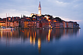Stadt Rovinj bei Sonnenuntergang,Kroatien